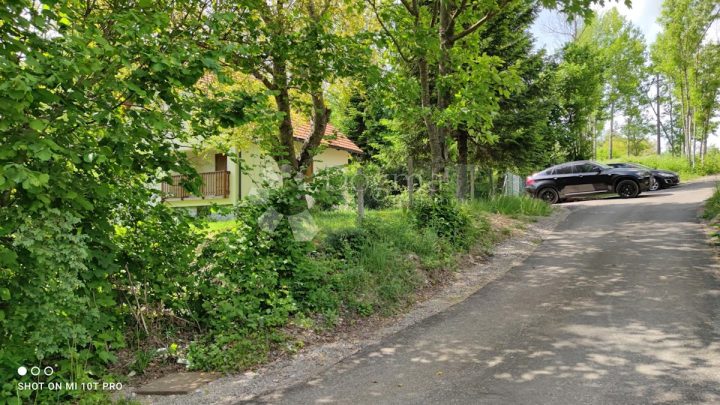 Pozemok na predaj 2251 m² – Banovina