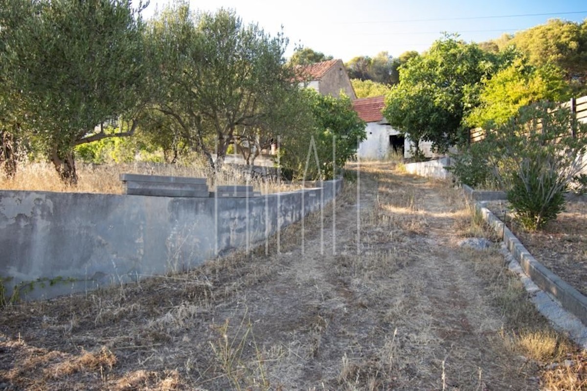 Kuća Na prodaju - ŠIBENSKO-KNINSKA  ŠIBENIK 