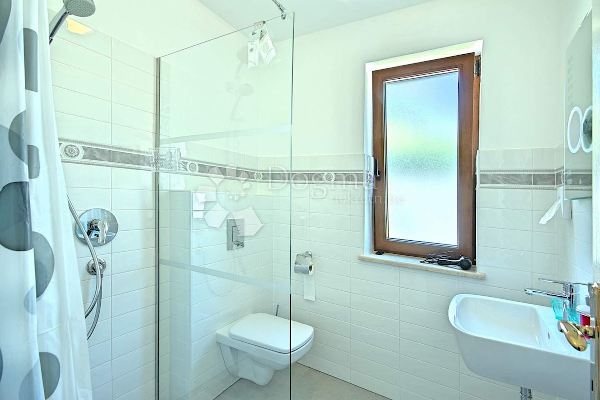 House For sale - ISTARSKA NOVIGRAD