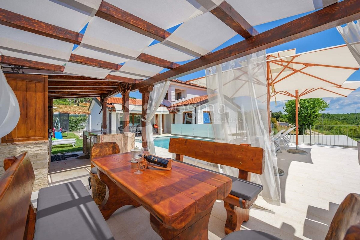 House For sale - Istarska Novigrad - foto 3/32