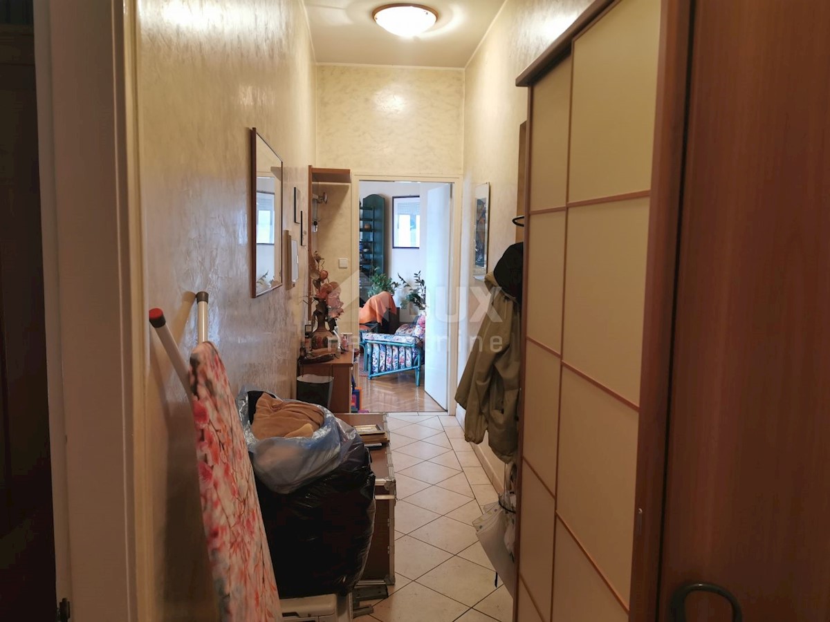 Apartment Zu verkaufen - PRIMORSKO-GORANSKA  RIJEKA 