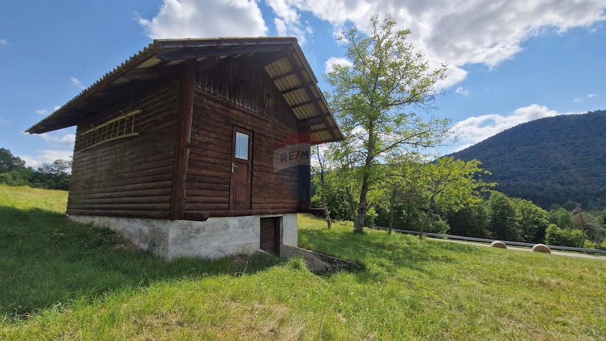 Pozemok Na predaj - PRIMORSKO-GORANSKA  VRBOVSKO 