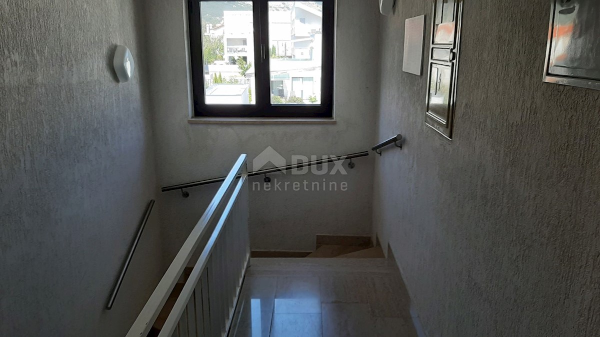 Apartment Zu verkaufen - PRIMORSKO-GORANSKA  KRK 