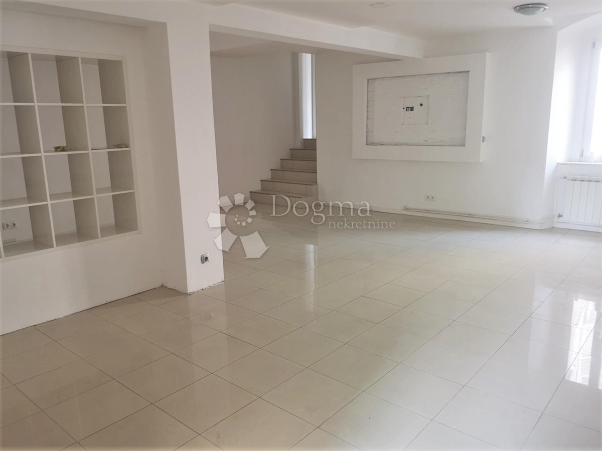 Business premises For rent - PRIMORSKO-GORANSKA  RIJEKA 