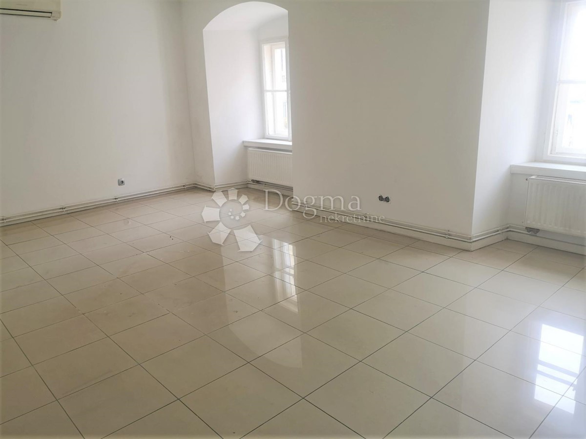 Business premises For rent - PRIMORSKO-GORANSKA  RIJEKA 