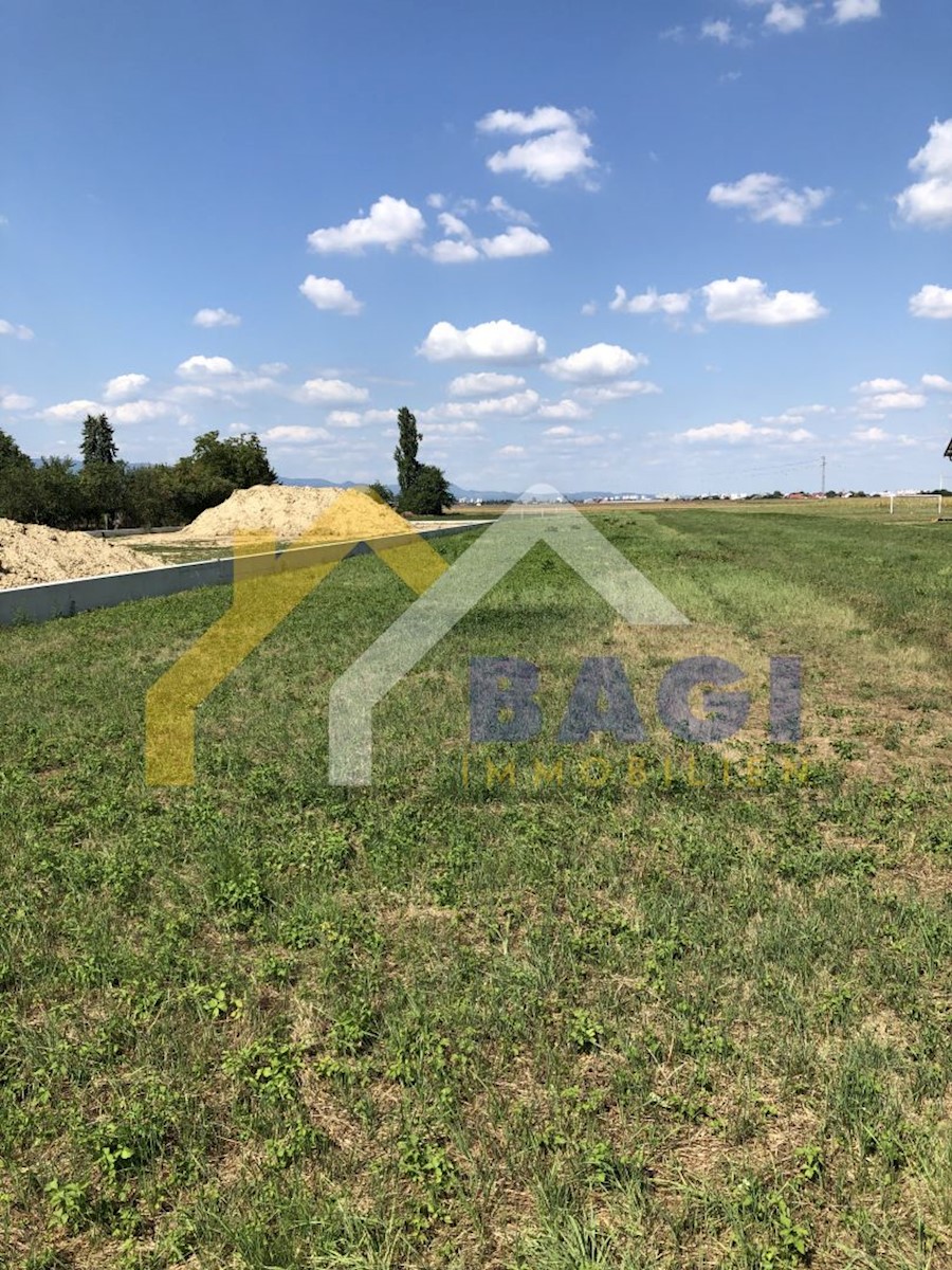 Land For sale BREZOVICA