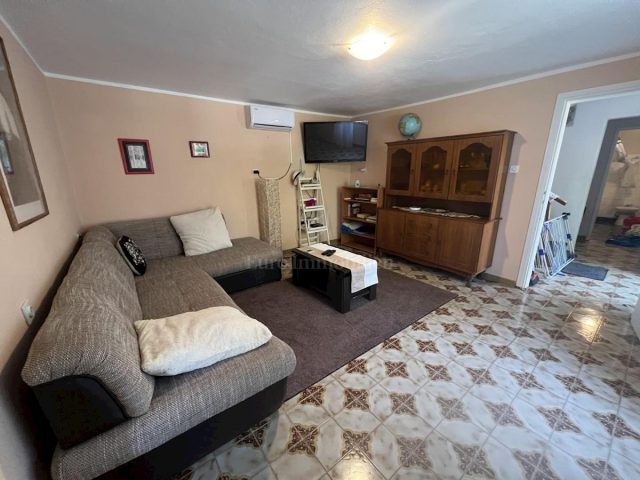 Kuća Na prodaju - Istarska Labin - foto 2/11
