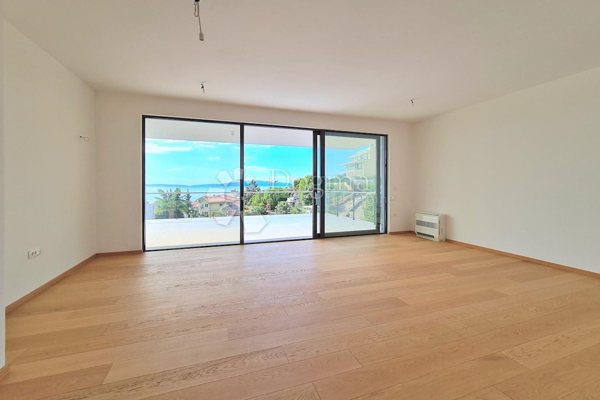 Flat For rent - PRIMORSKO-GORANSKA  OPATIJA 