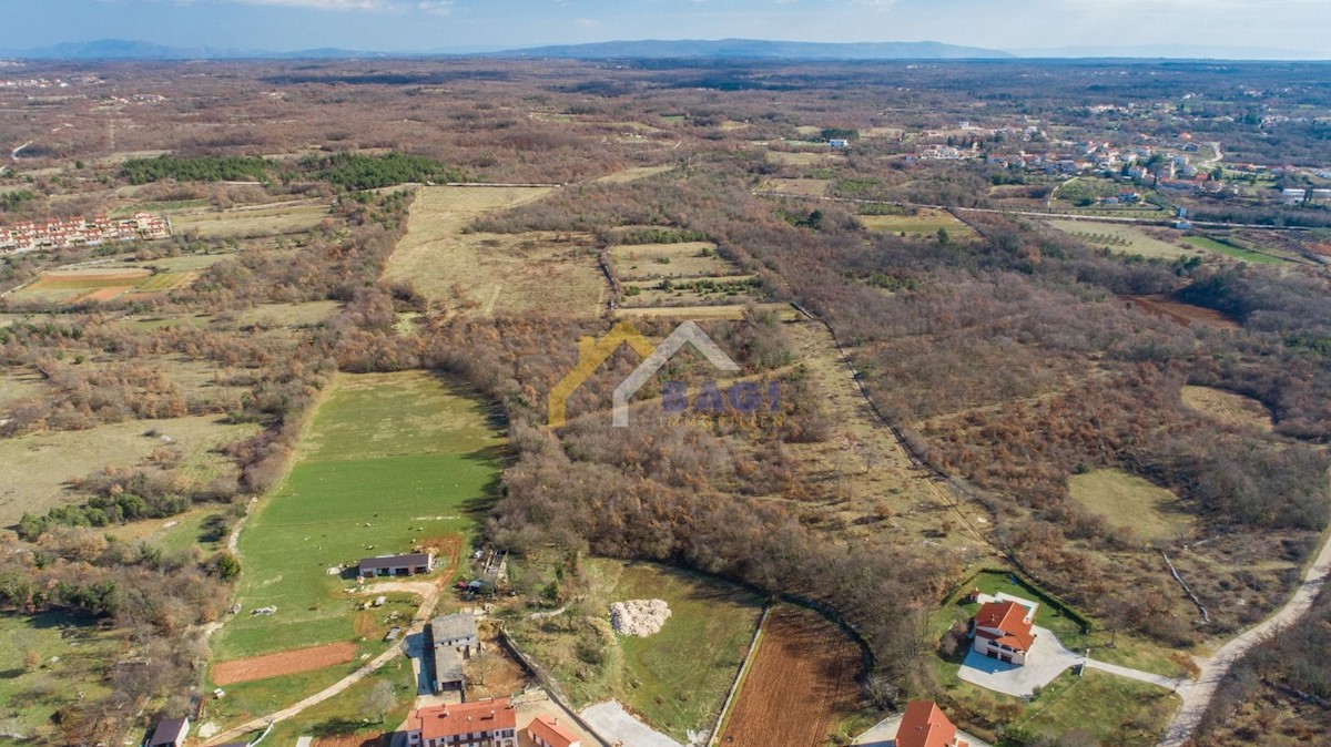 Land For sale - ISTARSKA  SVETVINČENAT 