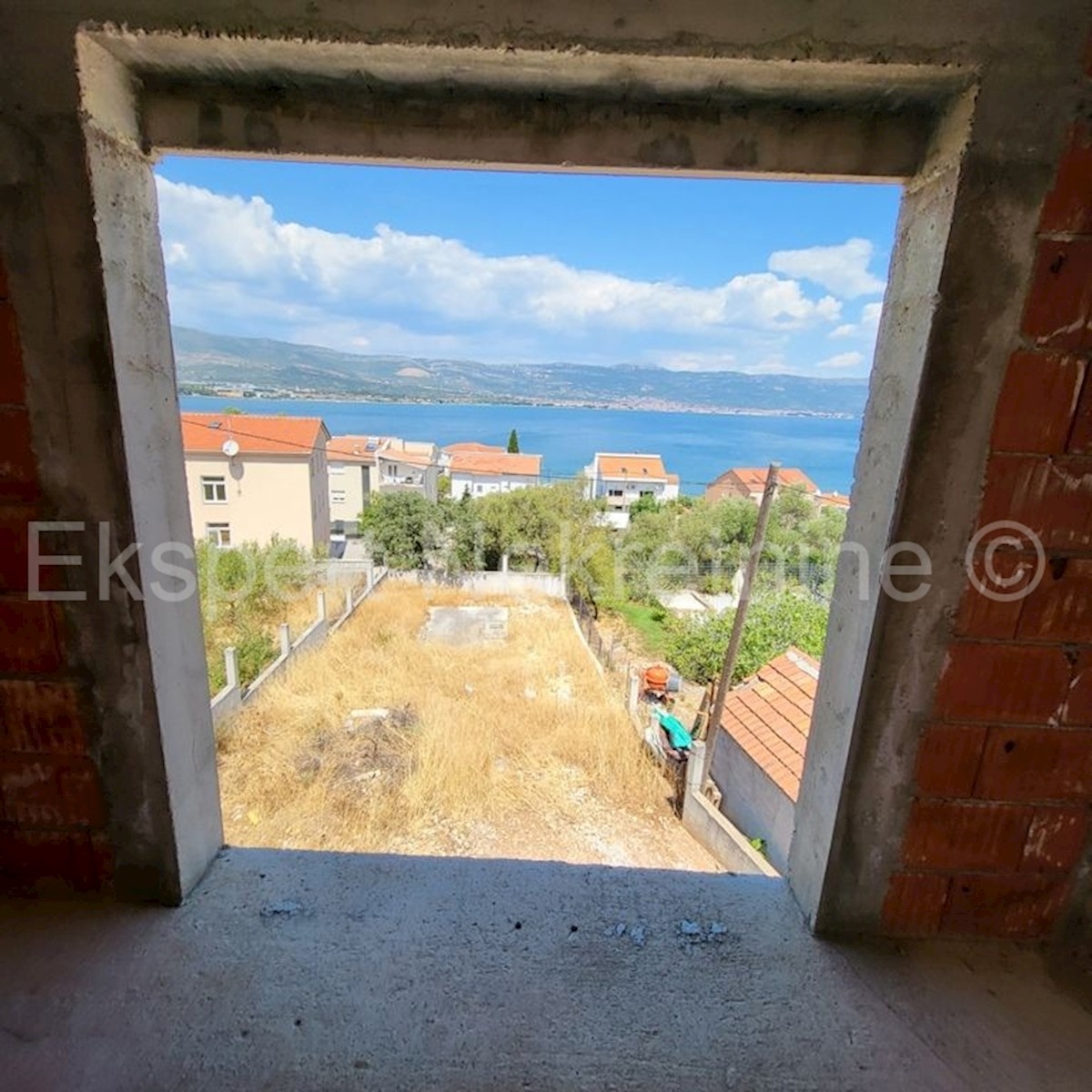 Haus Zu verkaufen - SPLITSKO-DALMATINSKA  TROGIR 