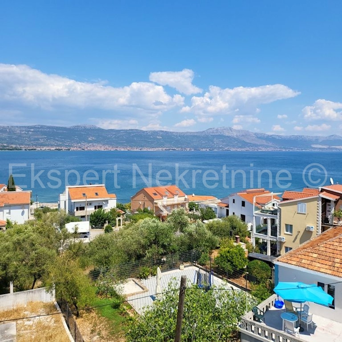 House For sale - SPLITSKO-DALMATINSKA  TROGIR 