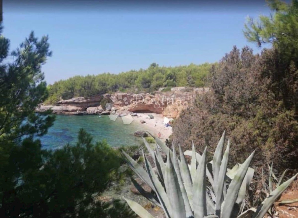 Land For sale - SPLITSKO-DALMATINSKA  HVAR 