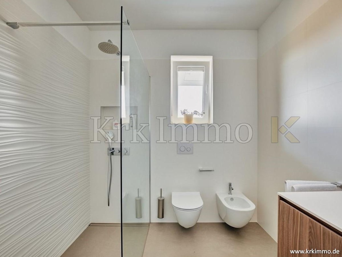Casa In vendita - PRIMORSKO-GORANSKA KRK