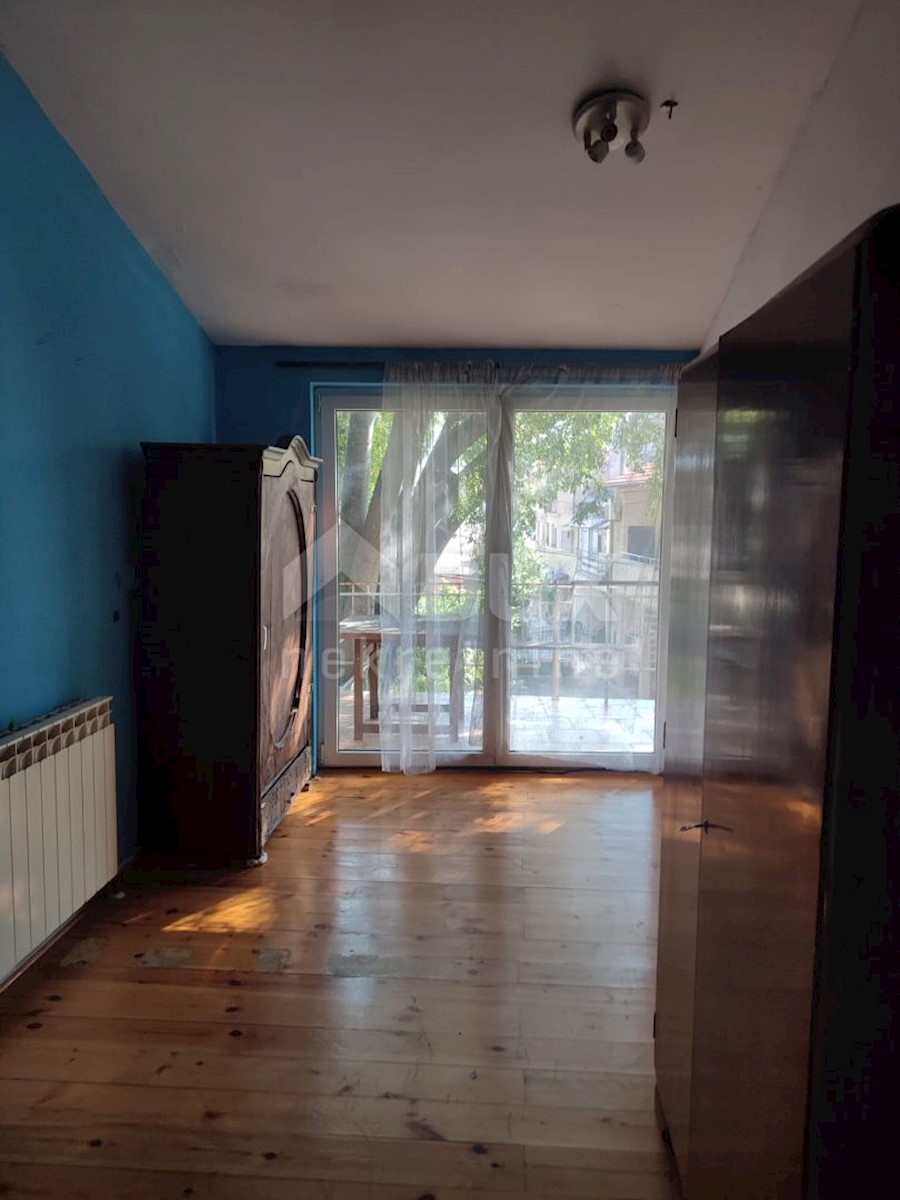 Haus Zu verkaufen - ISTARSKA  PULA 