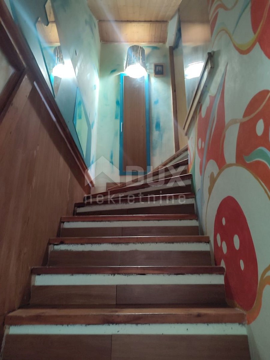 Haus Zu verkaufen - ISTARSKA  PULA 