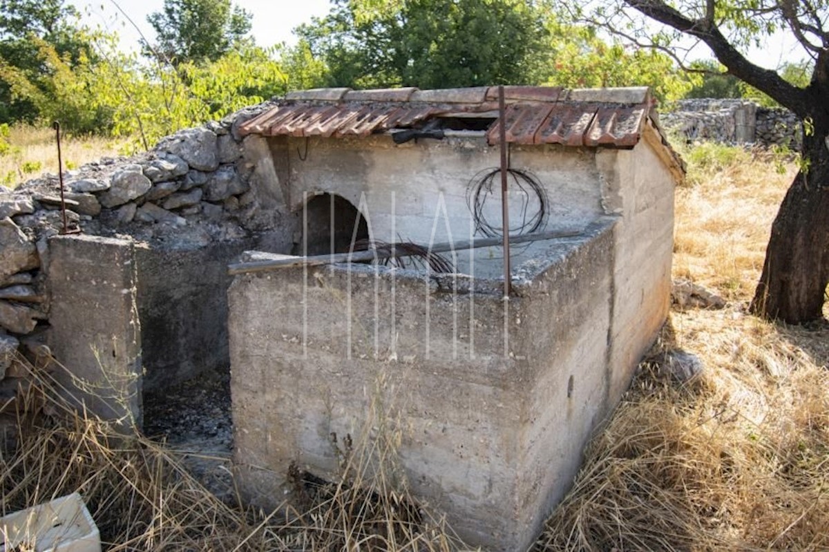 Kuća Na prodaju - ŠIBENSKO-KNINSKA  ŠIBENIK 