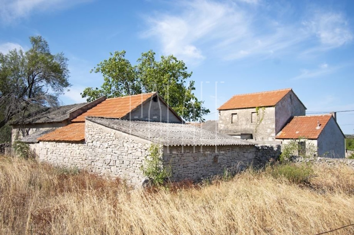 Kuća Na prodaju - ŠIBENSKO-KNINSKA  ŠIBENIK 