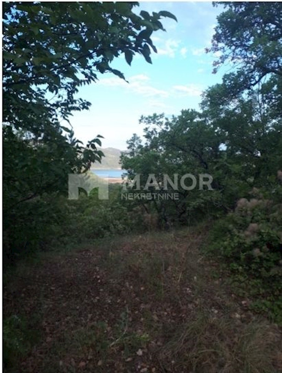 Land For sale - ISTARSKA  BUZET 