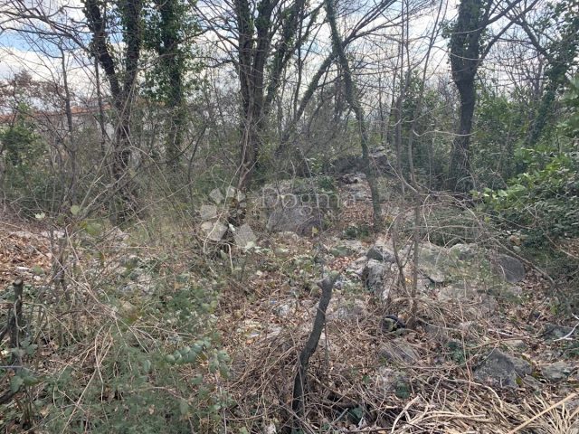 Pozemek na prodej 1689 m² – Zamet