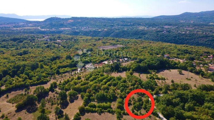 Land for sale 7648 m² – Labin