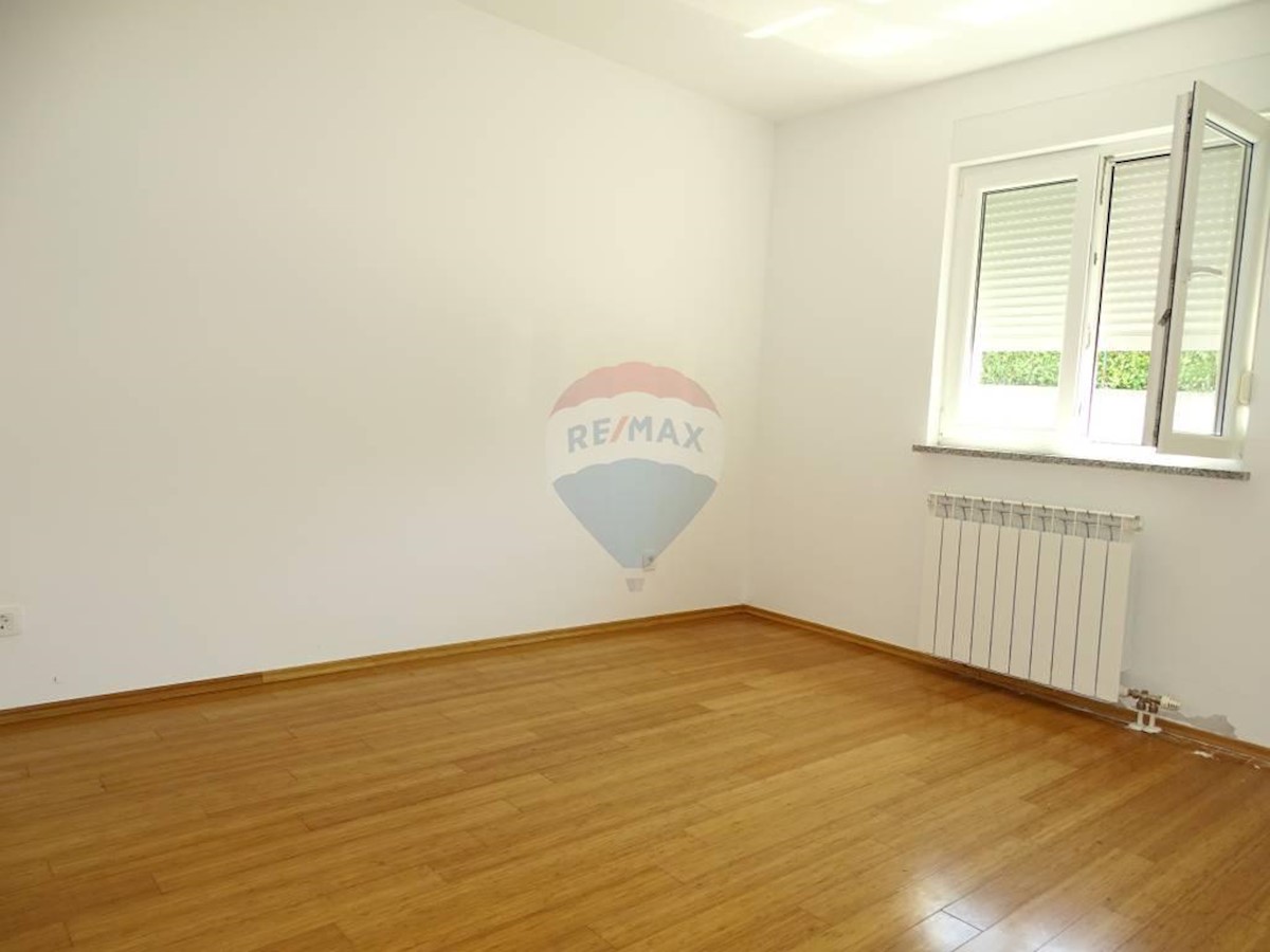 Apartmán Na predaj - PRIMORSKO-GORANSKA  RIJEKA 