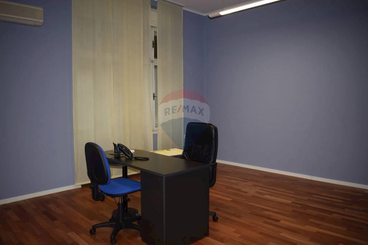 Apartmán Na predaj - PRIMORSKO-GORANSKA  RIJEKA 