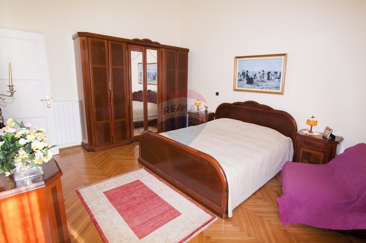 Flat For rent - PRIMORSKO-GORANSKA  RIJEKA 