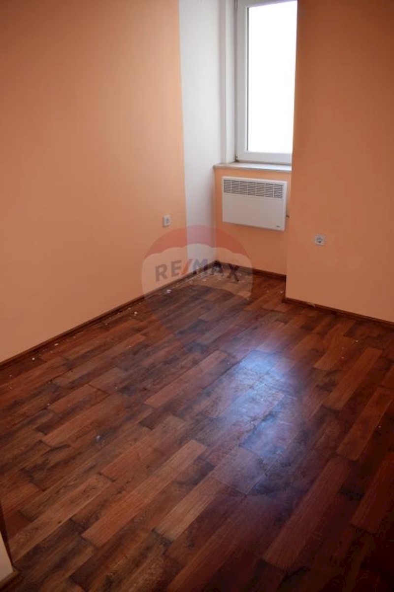 Flat For rent - PRIMORSKO-GORANSKA  RIJEKA 