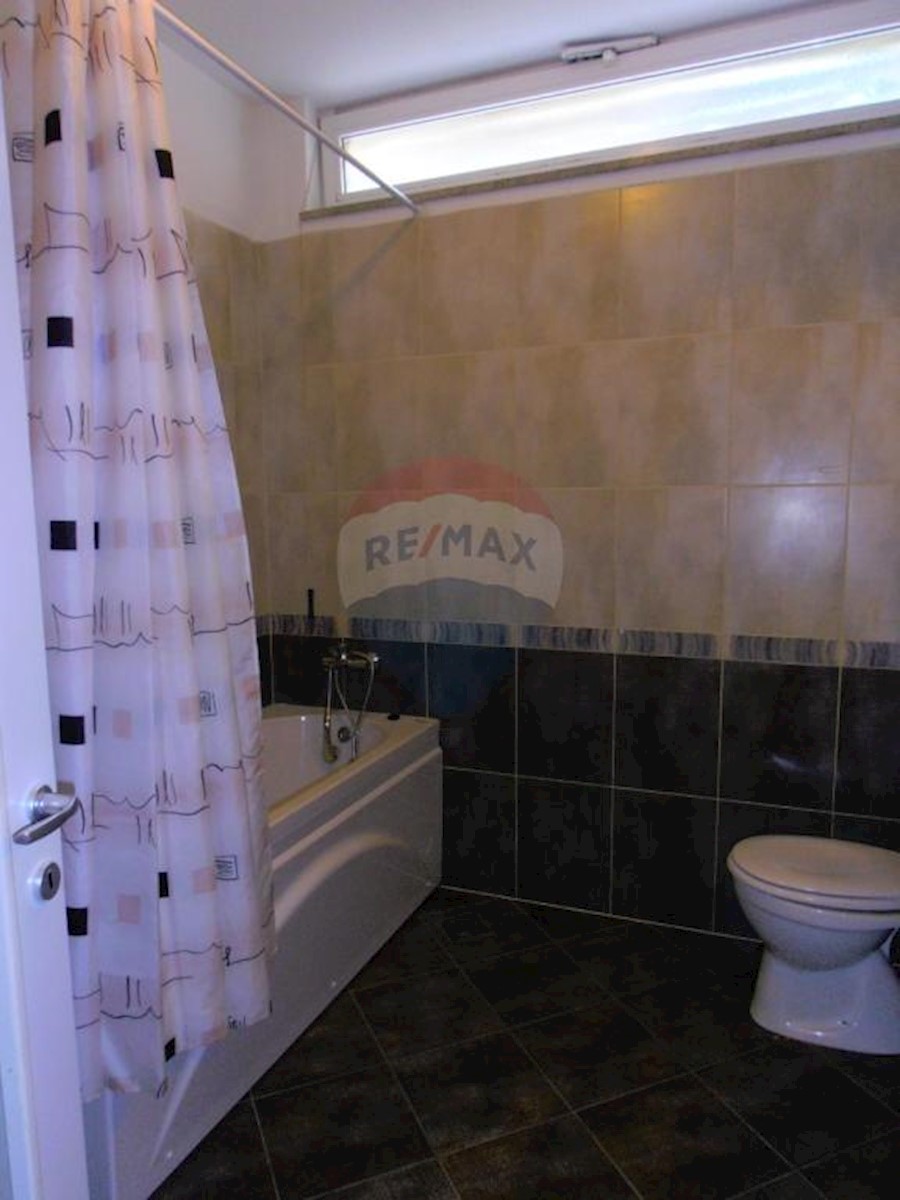 Flat For rent - PRIMORSKO-GORANSKA  RIJEKA 