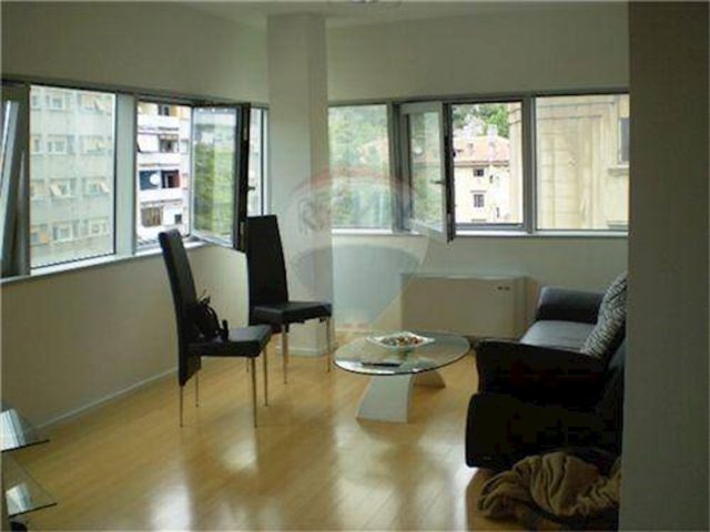 Appartement à louer 100 m² – Rijeka