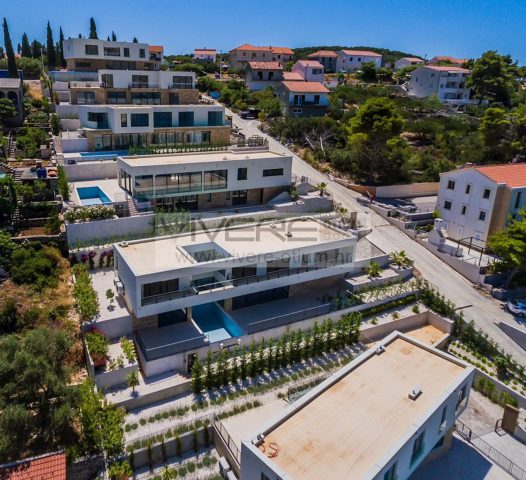 Casa in vendita 303 m² – Čiovo