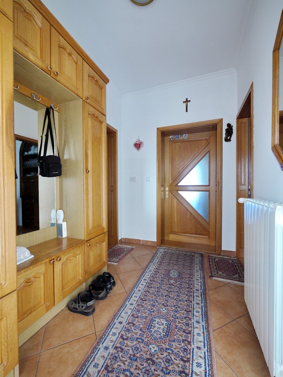Haus Zu verkaufen - PRIMORSKO-GORANSKA  KRK 