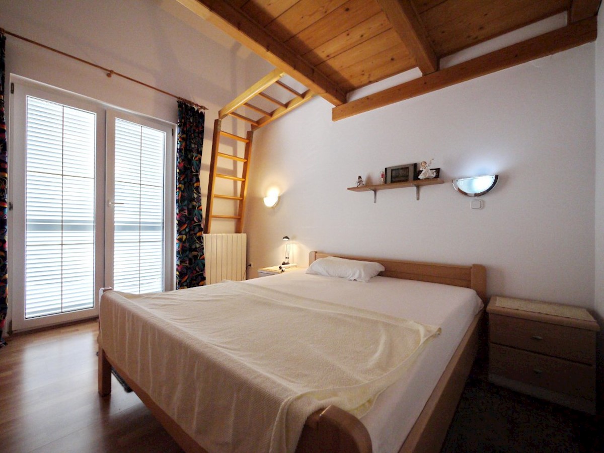 Haus Zu verkaufen - PRIMORSKO-GORANSKA  KRK 