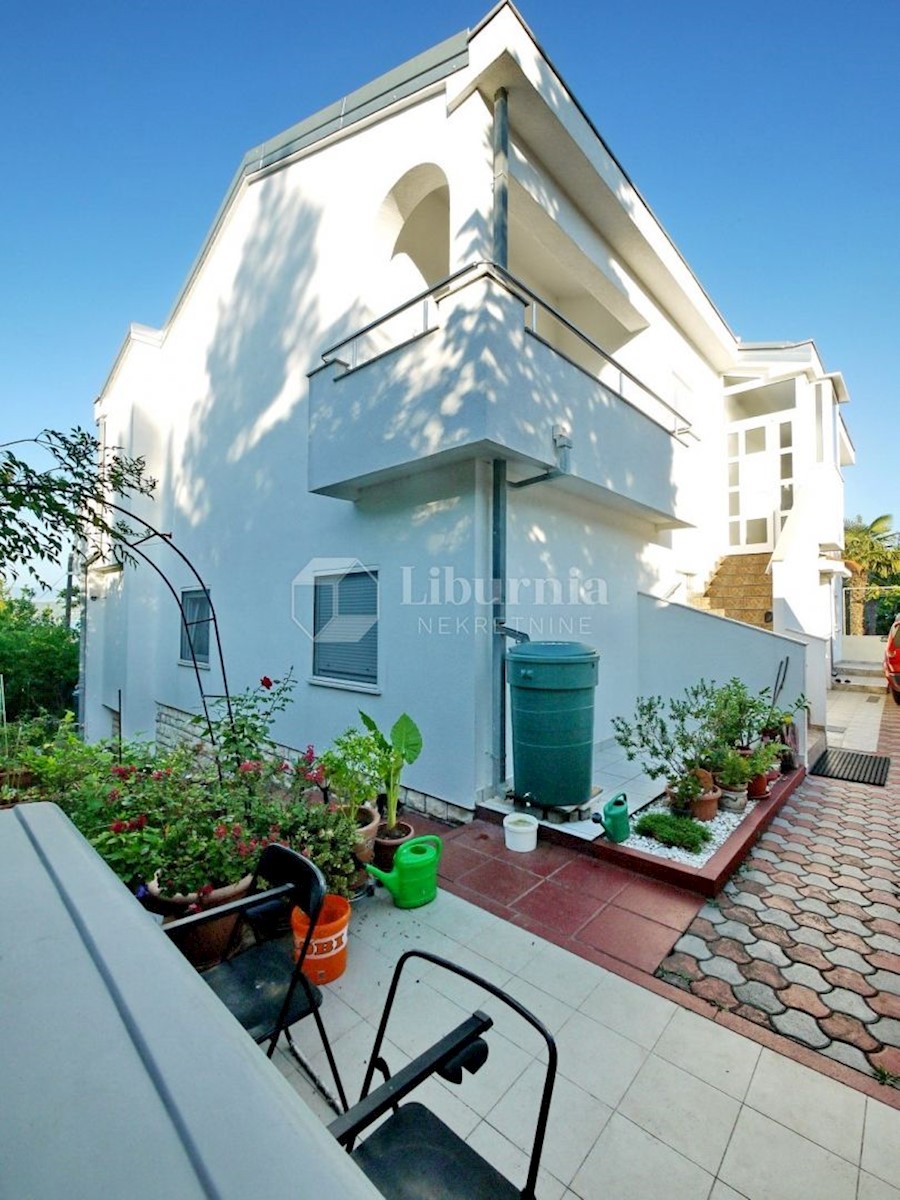 Haus Zu verkaufen - PRIMORSKO-GORANSKA  KRK 