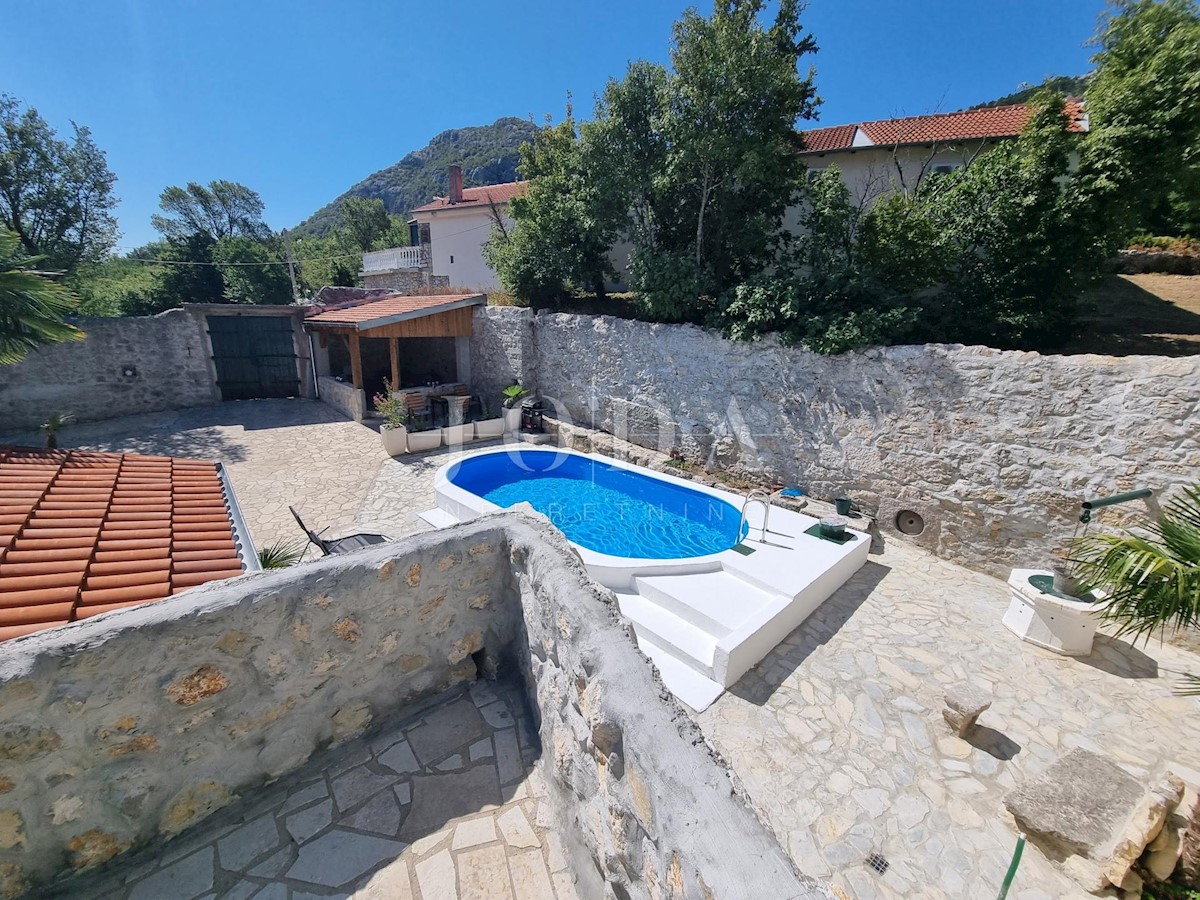 Kuća Na prodaju - PRIMORSKO-GORANSKA  VINODOLSKA OPĆINA 