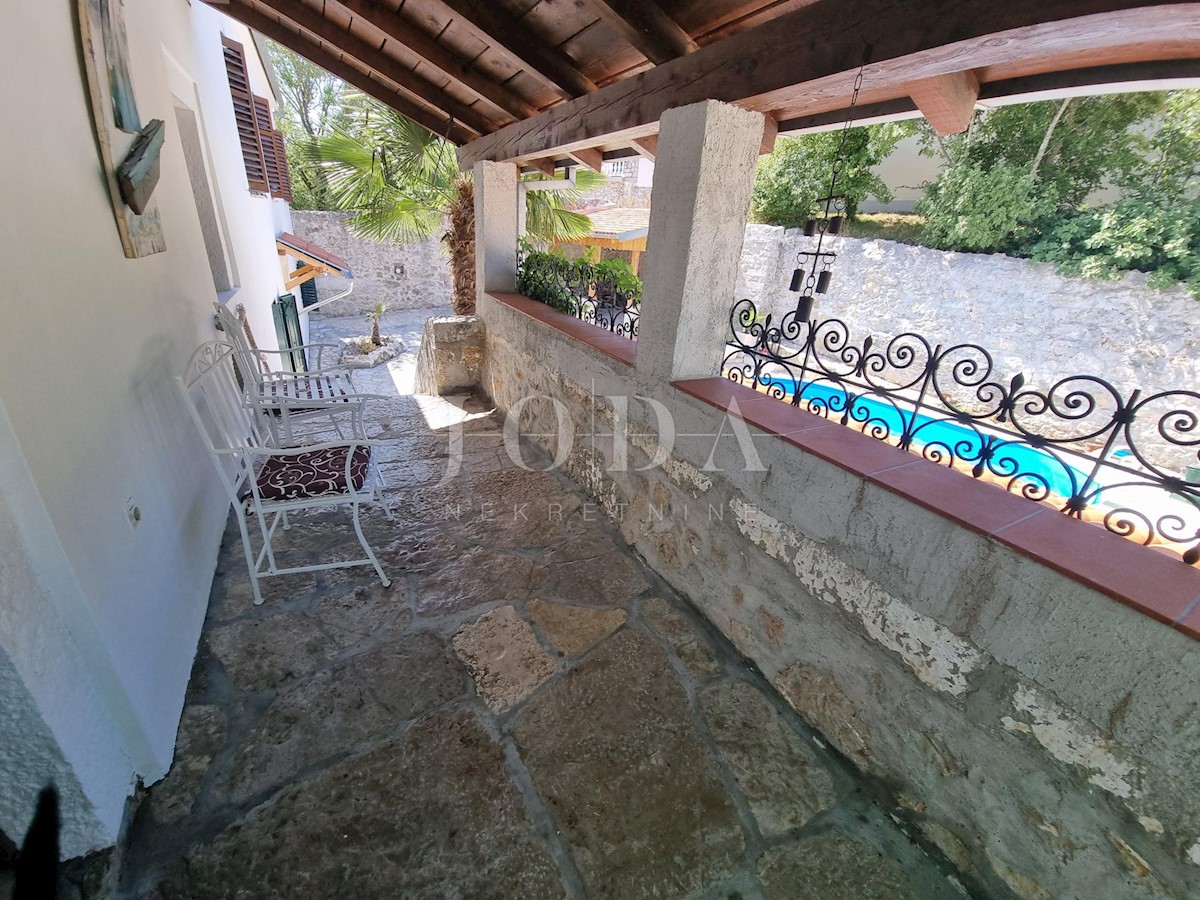 Kuća Na prodaju - PRIMORSKO-GORANSKA  VINODOLSKA OPĆINA 