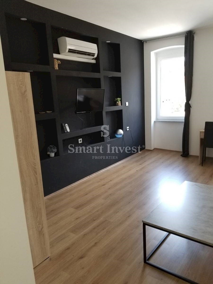 Apartmán K pronájmu ŠKOLJIĆ