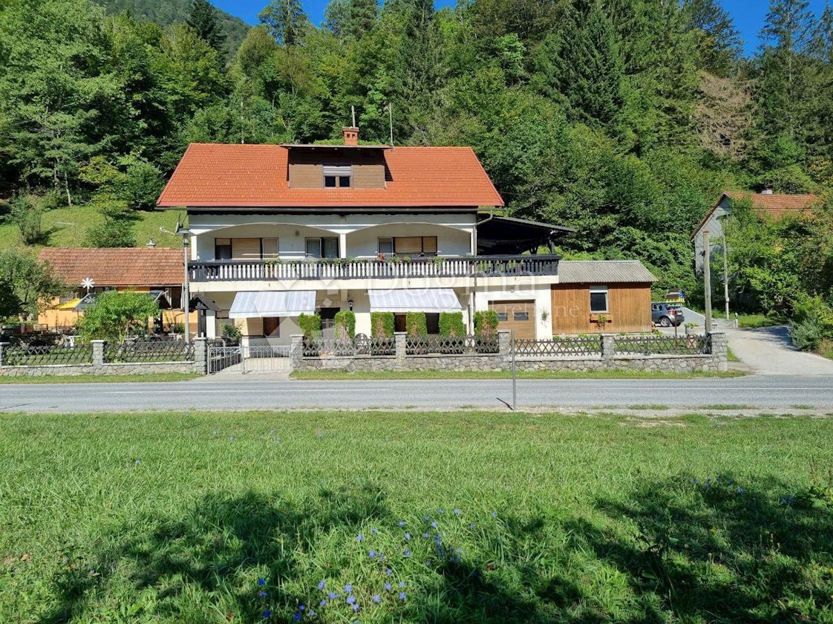House For sale - Primorsko-goranska Delnice - foto 1/72