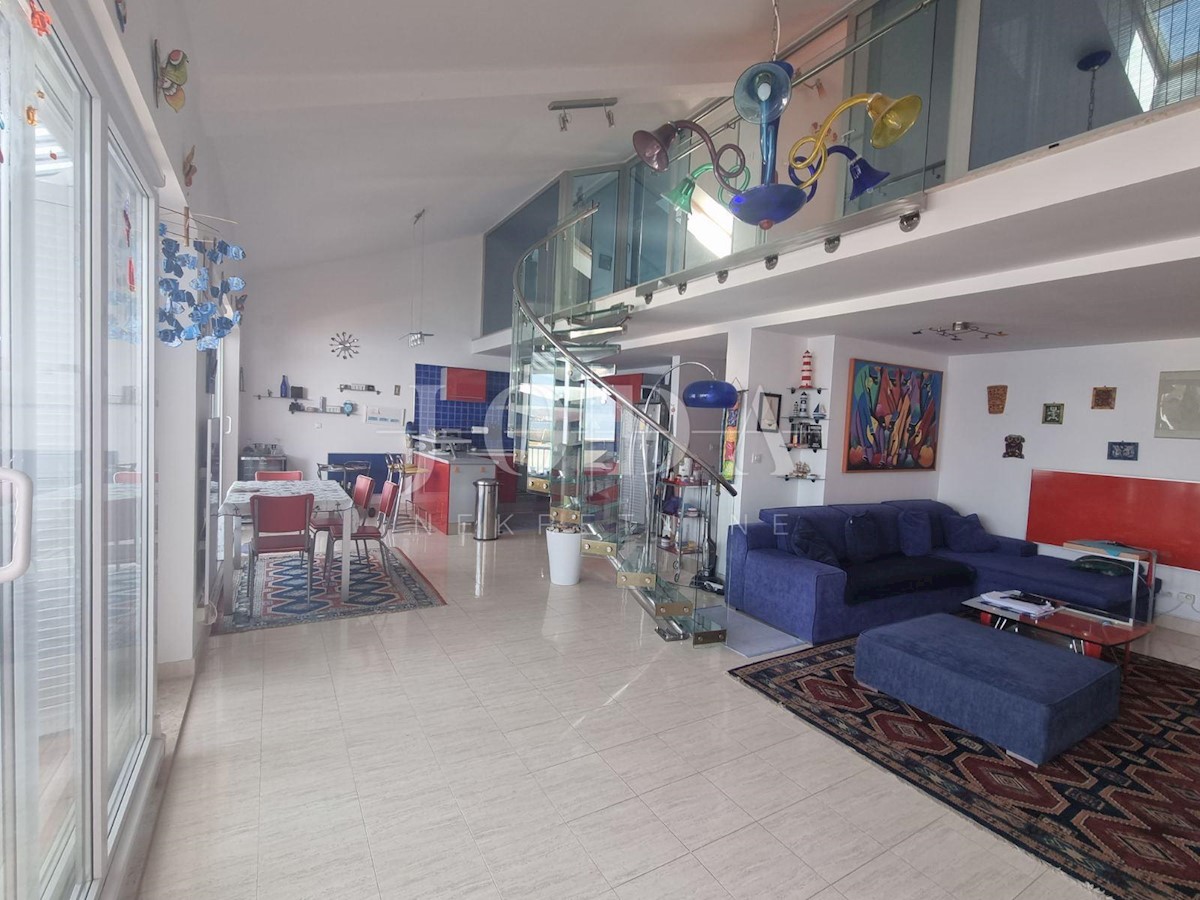 Appartement À vendre - PRIMORSKO-GORANSKA  CRIKVENICA 