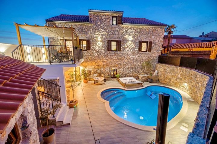 House for sale 256 m² – Krk
