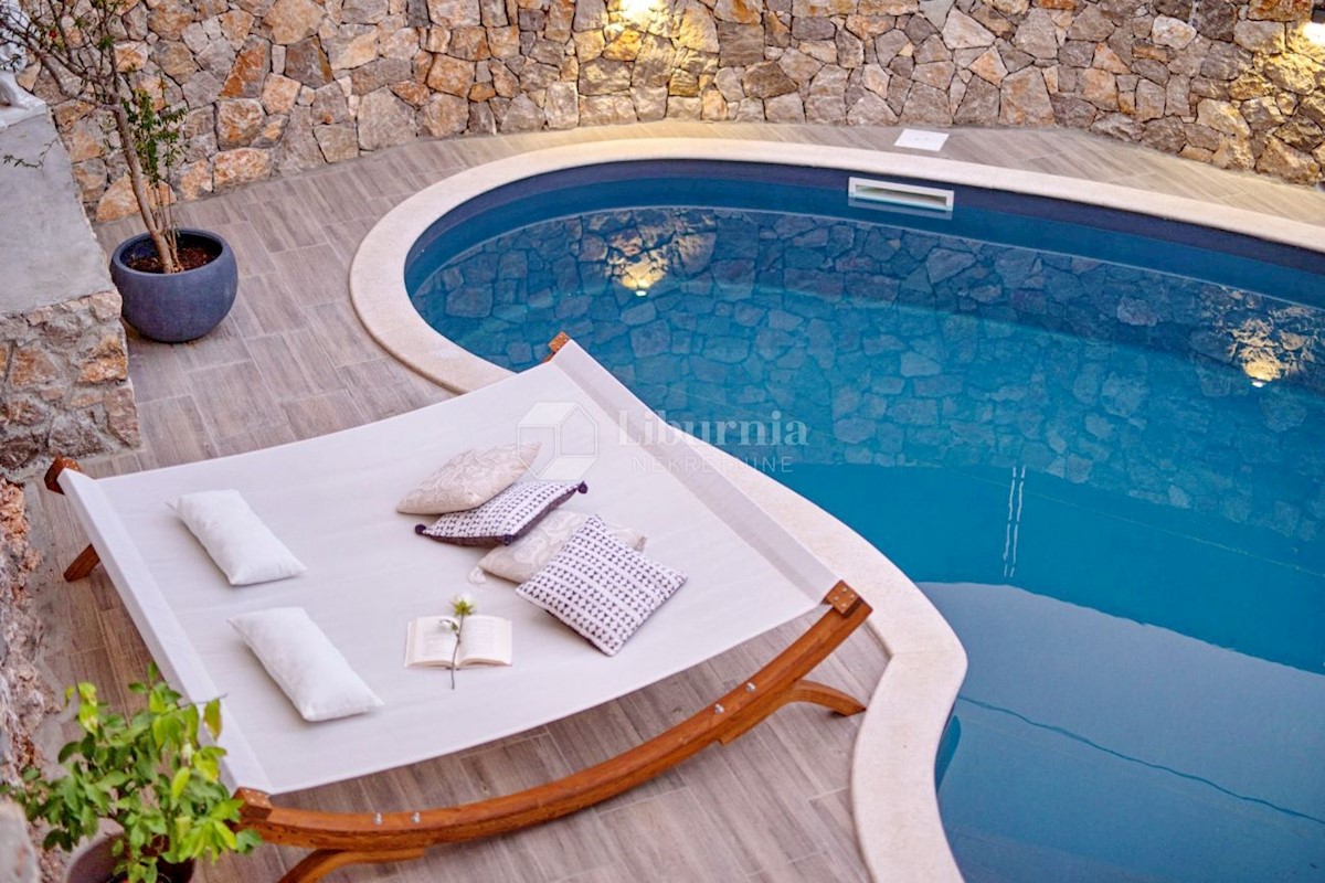 Casa In vendita - PRIMORSKO-GORANSKA  Krk