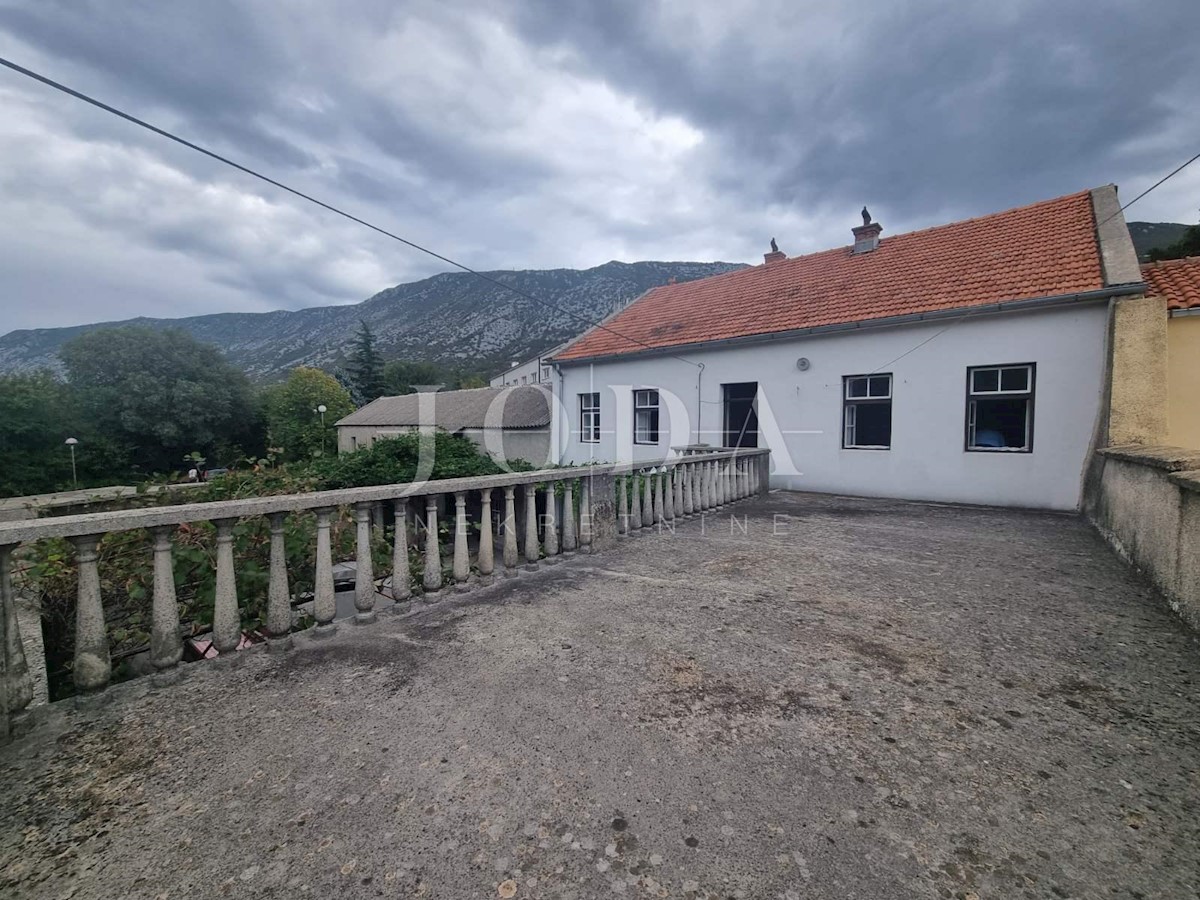 Dom Na predaj - PRIMORSKO-GORANSKA  VINODOLSKA OPĆINA 