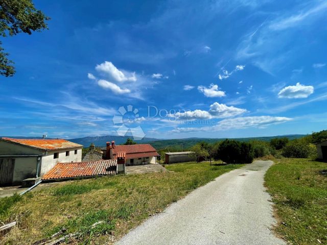 Kuća na prodaju 156 m² – Pićan