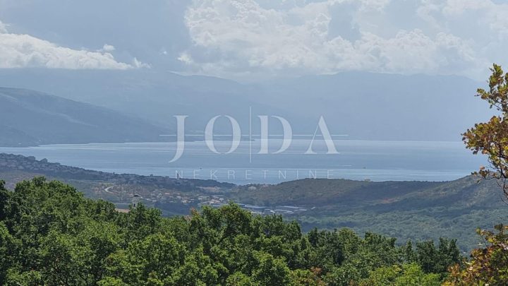 Pozemek na prodej 11900 m² – Bribir