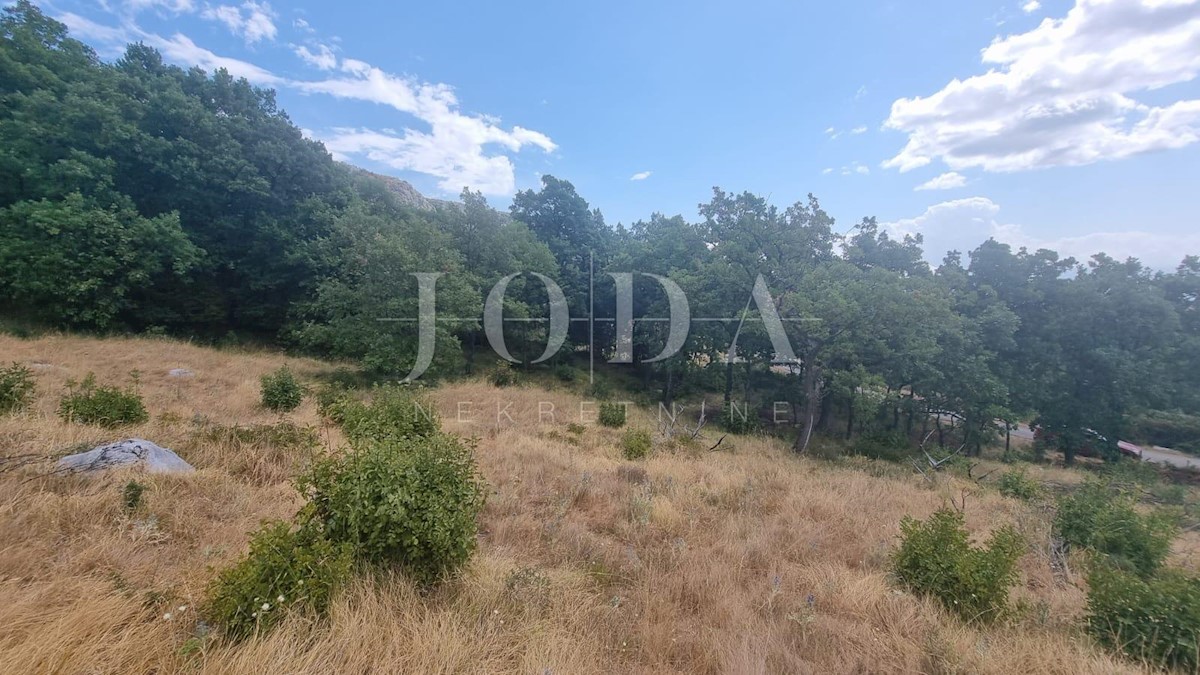 Zemljište Na prodaju - PRIMORSKO-GORANSKA  VINODOLSKA OPĆINA 