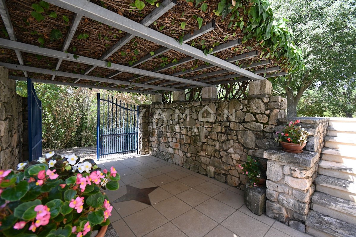 Haus Zu verkaufen - ISTARSKA  POREČ 