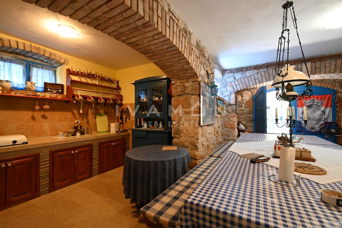 Haus Zu verkaufen - ISTARSKA  POREČ 