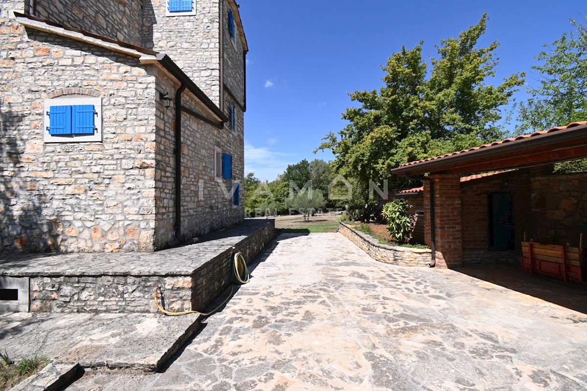 Haus Zu verkaufen - ISTARSKA  POREČ 