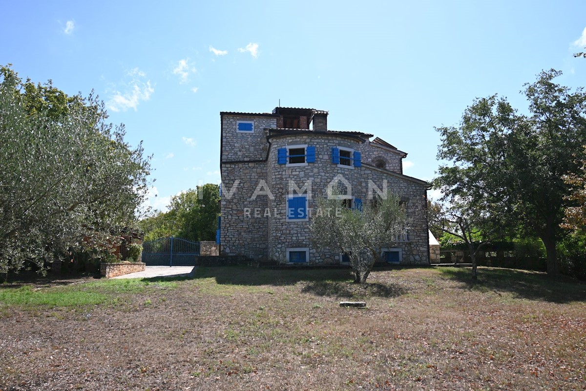 Haus Zu verkaufen - ISTARSKA  POREČ 