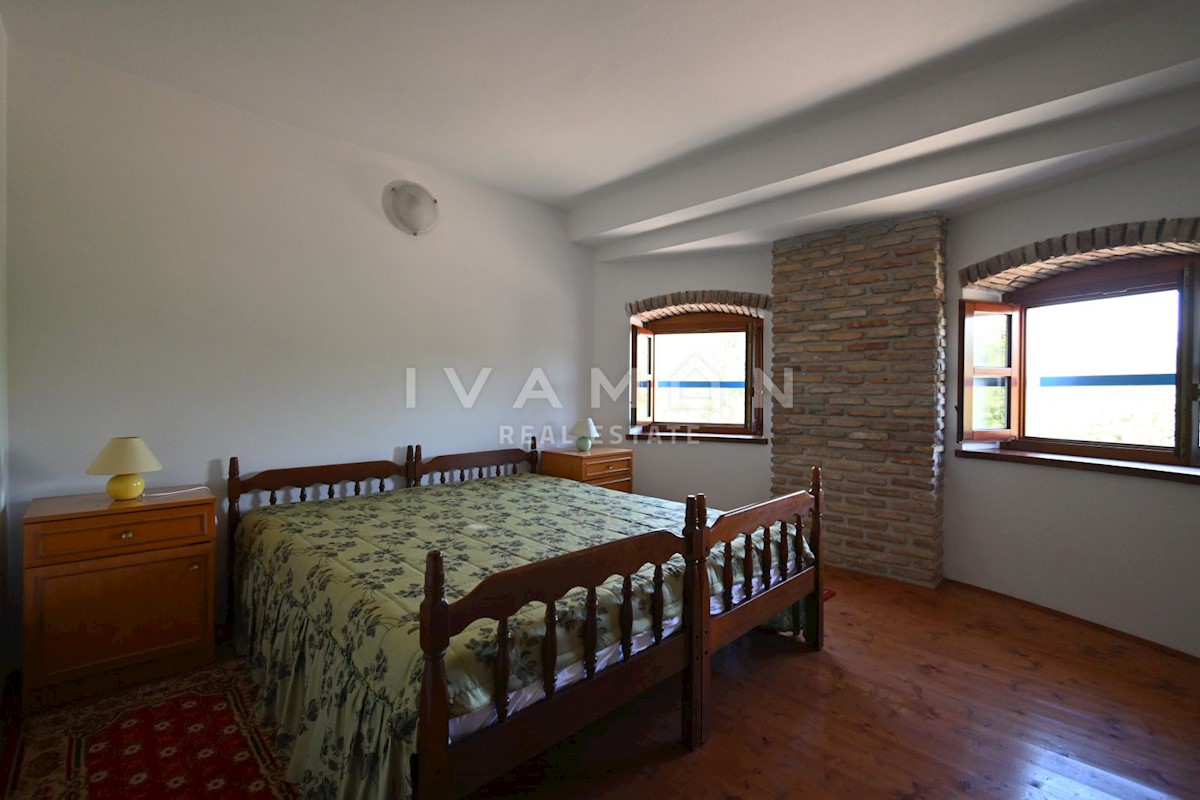 Haus Zu verkaufen - ISTARSKA  POREČ 